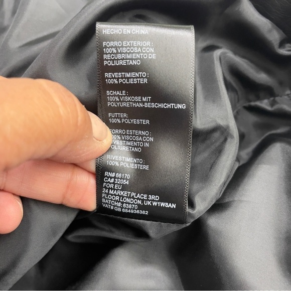 Urban Outfitters Faux Leather Moto Jacket Full Zip Black Belt Motorcycle size M - Picture 9 of 12